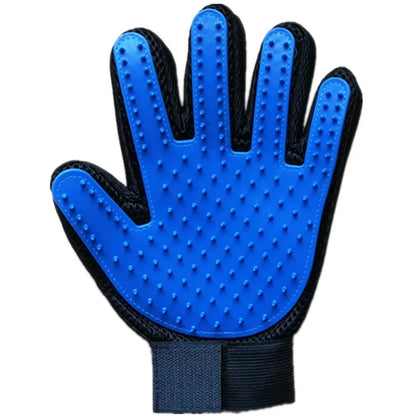 Grooming glove
