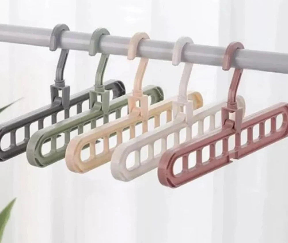 Cintre de rangement modifiable pour vêtements